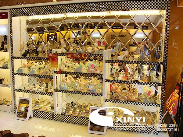 女装鞋专柜制作