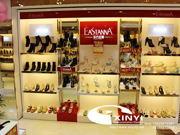 女装鞋专柜销售