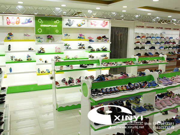 童装鞋展柜定做