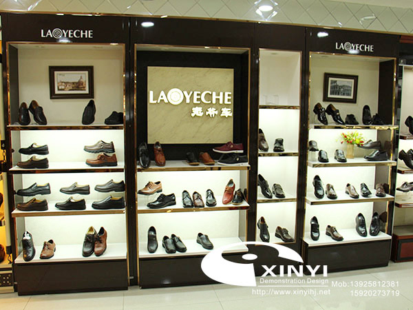 男装鞋专柜生产