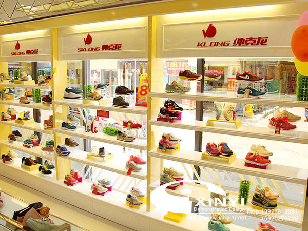 运动鞋专柜制作